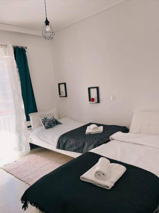 Minimal 3Br Apartment In Атина Екстериор снимка